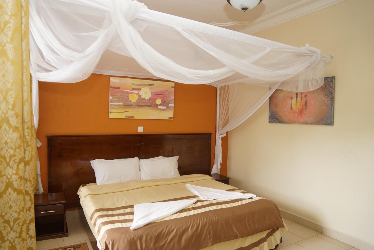 Country Lake Resort Garuga Энтеббе Экстерьер фото