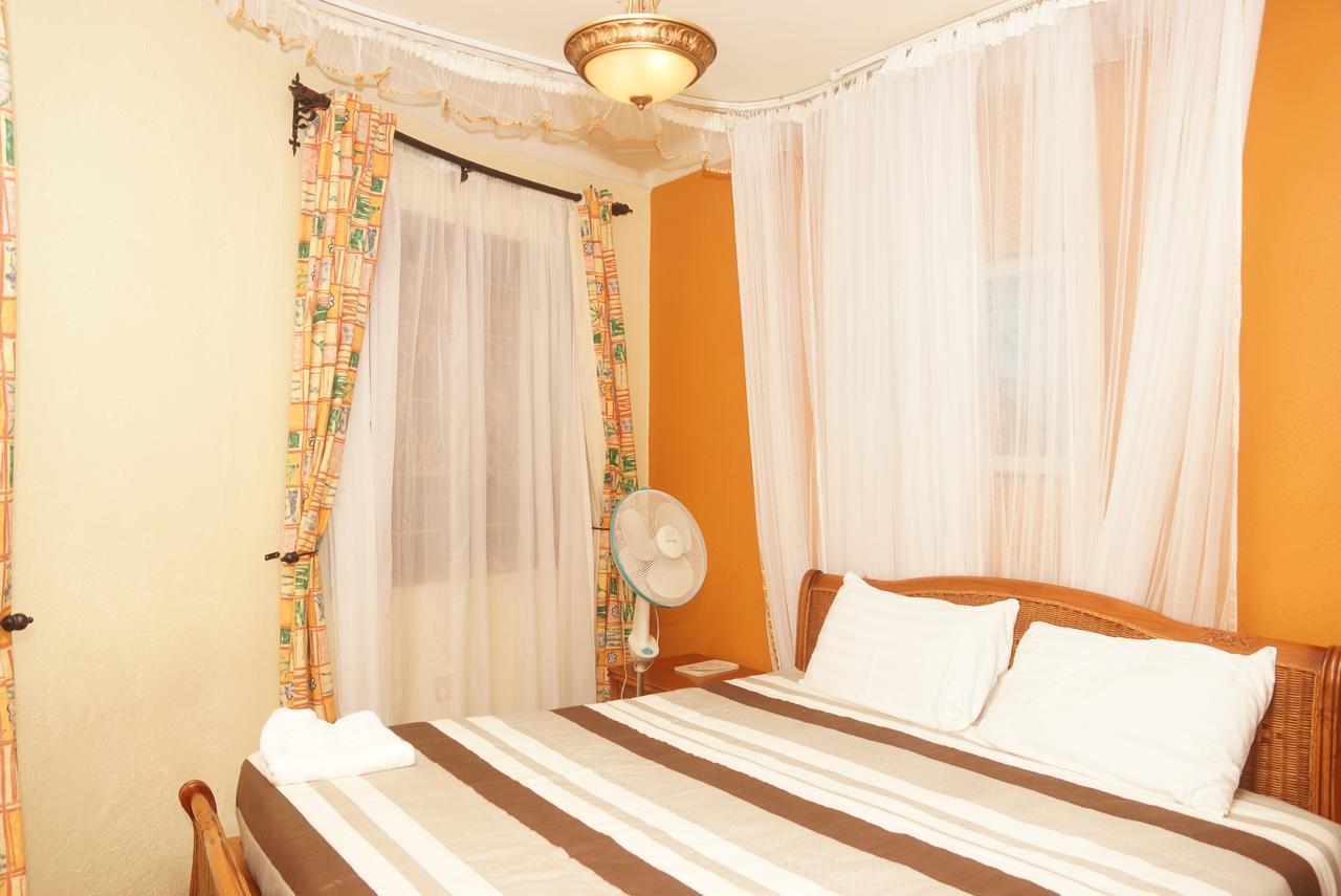 Country Lake Resort Garuga Энтеббе Экстерьер фото